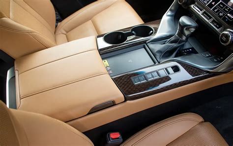 Lexus Hidden Compartment 的图像结果