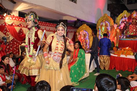 East Avenue Society : Noida