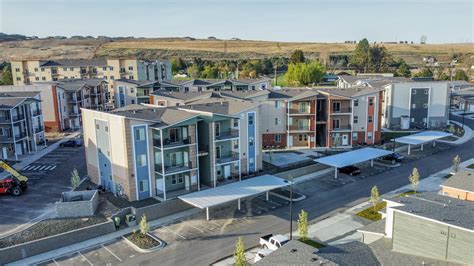 Features & Amenities - 10 West Apartments