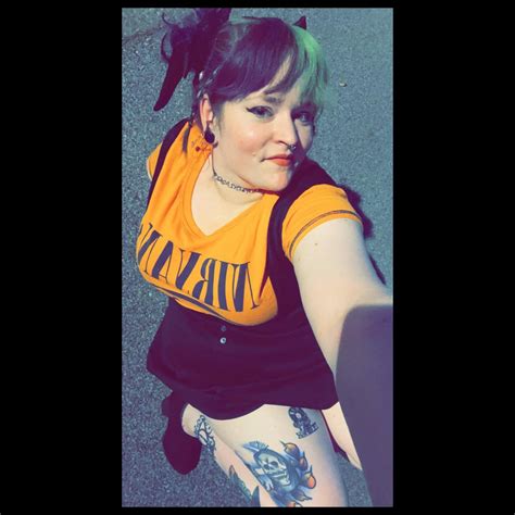 Dirty thick goth slut desires new men and women : r/thickgothsluts