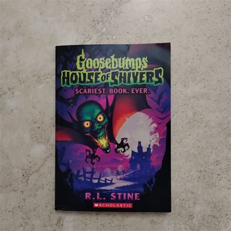 Scariest. Book. Ever. (Goosebumps House of Shivers #1) by R. L. Stine