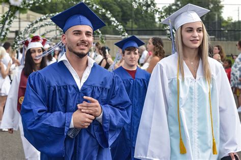 West Springfield High School Graduating Class of 2021 (Photos ...