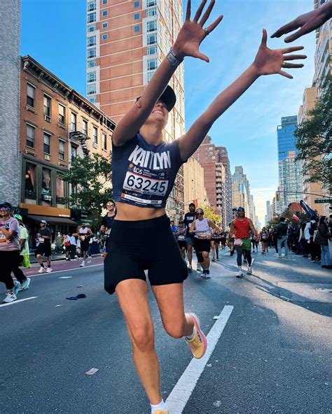 Kaitlyn Davis (@kaitlynmelissadavis) • Instagram photos and videos