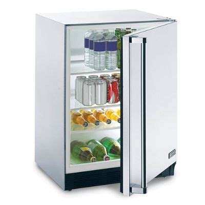 Lynx Outdoor Refrigerator | Frontgate