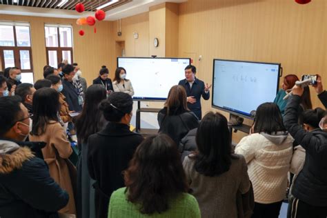 河南省教育厅、郑州市教育局领导到郑东新区西亚斯外籍人员子女学校调研--新闻中心