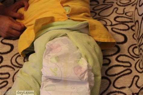 如何为宝宝挑选合适纸尿裤-百度经验