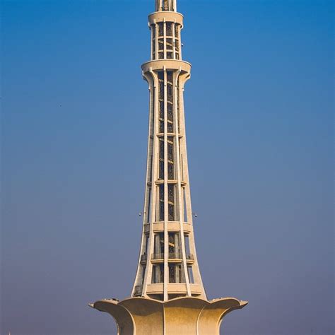 Minar E Pakistan Lahore Minar E Pakistan Stock Photos, Images And
