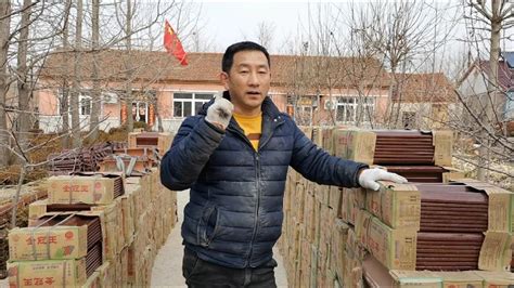 丹东农民家复工装修 一个20米的房子换琉璃瓦 看需要多少钱 - YouTube