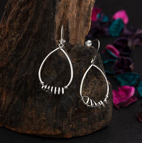 Silver / Gold / Antique Gold Plated Tear Drop Shaped With Wire Wrap Fa ...