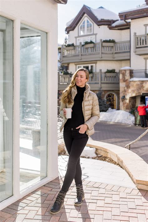 What to Wear for Après Ski | Skiing outfit, Apres ski outfits, Spring ...