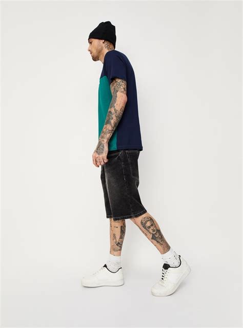 Buy Men Washed Denim Shorts Online at just Rs. 699.0 - 1000013075143 ...