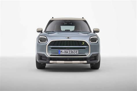 2024 MINI Countryman EV Revealed With 313 HP And AWD