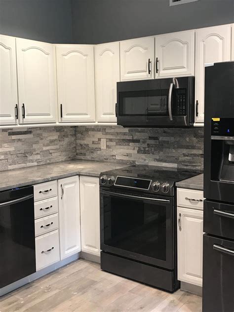 Black Kitchen Cabinet with Black Appliance Fresh Black Stainless ...