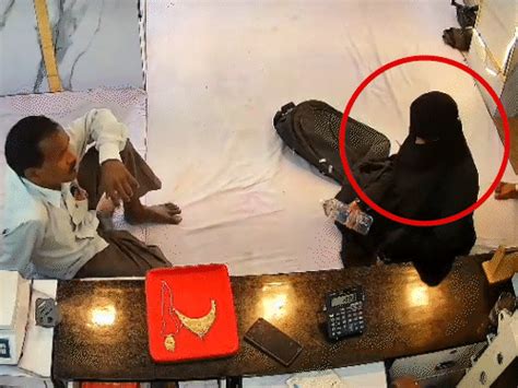 Ayodhya Burqa Robbery: Fake Gun Used | Woman, Friend Arrested