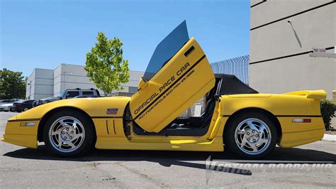 Chevrolet Corvette C4 Vertical Doors Inc Lambo Door Kit 1984-1996 ...