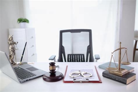 Law Office Wall Background 的图像结果