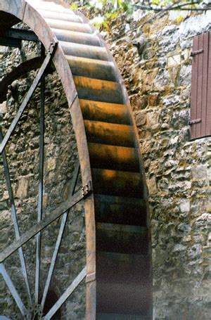 Corroseal Rust Streaks After Using Rust Converter 的图像结果