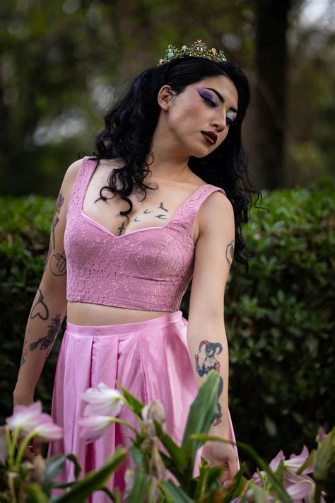 Girls+Knotted+By+Dogs Photos, Download The BEST Free Girls+Knotted+By ...