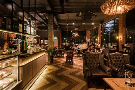Dine, Drink & Chill At These 7 Resto-bars In Petaling Jaya | TallyPress