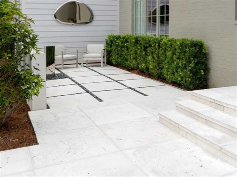 6 Tips for Designing With Large Concrete Pavers | Peacock Pavers ...