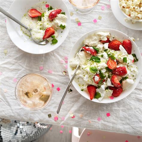 OFTAST serving bowl, white, 23 cm (9") - IKEA
