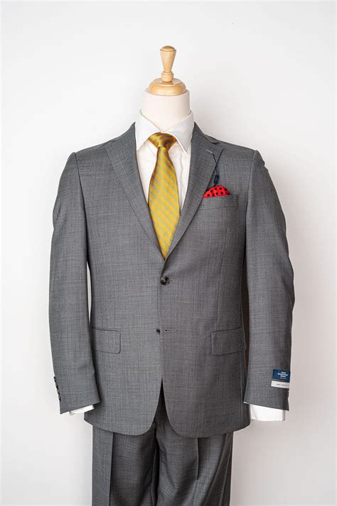 Custom Suits for Men 的图像结果