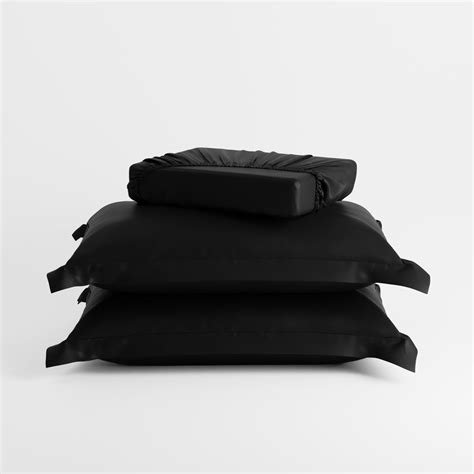 Midnight Black Fitted Bedsheet | Luxury Bedding | Stoa Paris