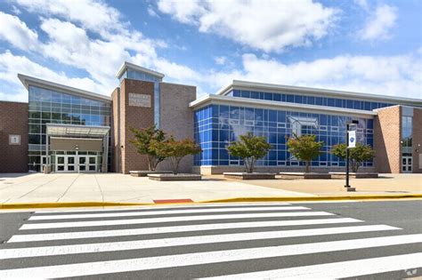 Fair Oaks, VA City Guide | About Living in Fair Oaks - Homes.com