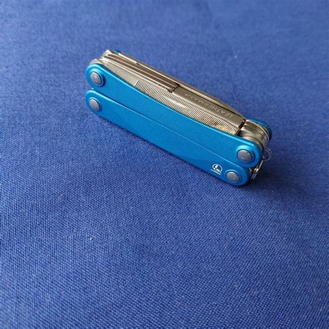 Yahoo!オークション - LEATHERMAN(レザーマン) SQUIRT PS4 (517)