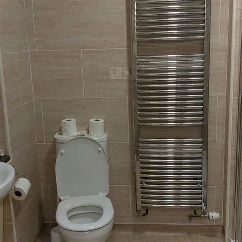 NATIONAL HOTEL (Dingwall) - Hotel Reviews, Photos, Rate Comparison ...