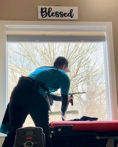 Residential Window Washer, Window Cleaning Services, Window Washing ...