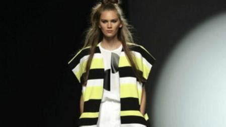 Teresa Helbig ofrece propuestas para una mujer femenina y rebelde en Madrid