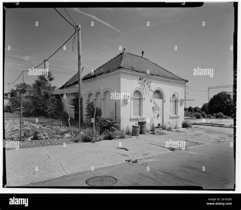 Former trolley waiting room at North Philadelphia station in 1993 This ...