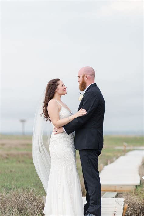A Simple Wedding at the Long Beach Island Foundation of the Arts ...