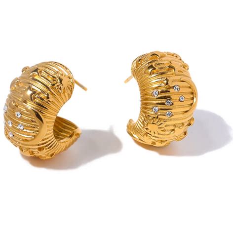 Earrings – Shvetah