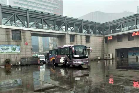 时隔53天，郑州地铁回来啦！郑州地铁1号线、2号线一期、城郊线恢复运营首日记者实探-大河新闻