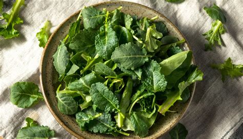 10 Powerful Superfoods to Combat Jaundice - lifeberrys.com