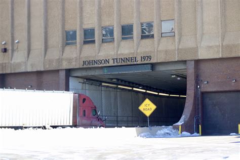 Inside the new operations center at I-70 tunnels that is helping ...