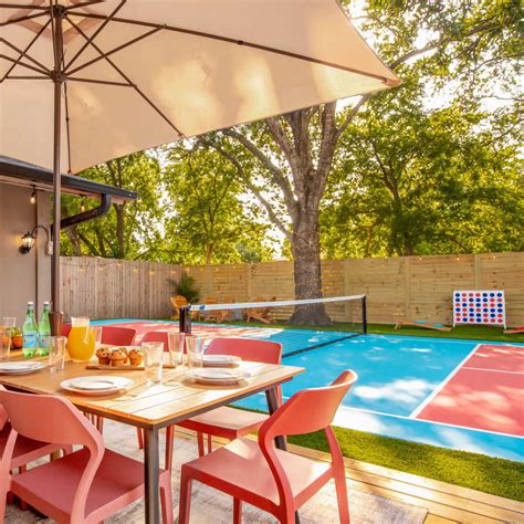 Modern Resort-Style Backyard with Pool, Pickleball, Turf Games, Austin ...