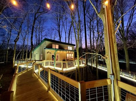 TREE HOUSES AT RIVER RANCH HOCKING HILLS (Logan, Ohio) - Campground ...