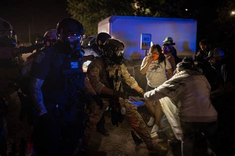 Chicago reporter's truck shot out at ICE facility: Broadview PD