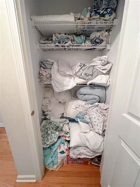 Organizing a Linen Closet with DIY Elastic Bands for Our Sheets - At ...