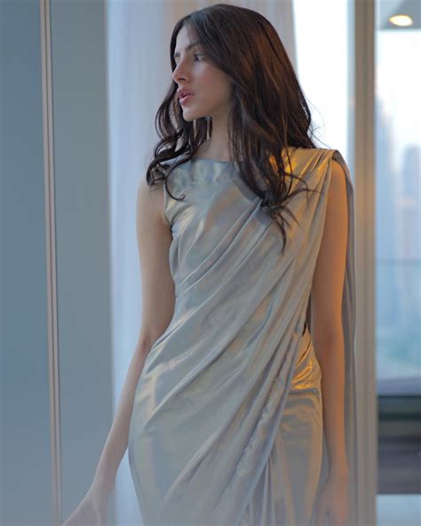 Ayesha Khan Lodhi | 🤍 @hurf.pk @mrad92 | Instagram