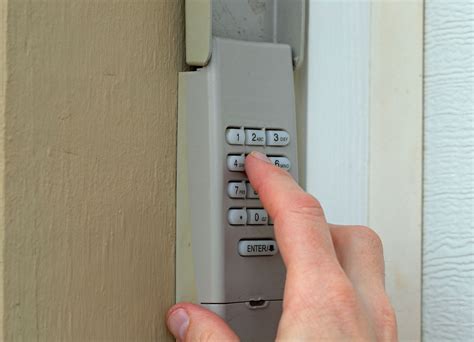 How to Reset Your Garage Door Opener | Uplift Garage