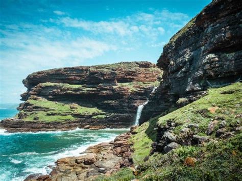 One of 19 waterfalls into the sea in the world - Reviews, Photos ...