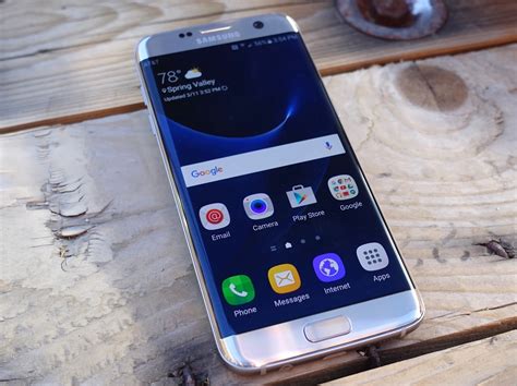 How to Reset a Frozen Galaxy S7