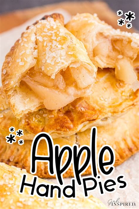 Apple Hand Pies are the perfect hand-size dessert filled with warm ...