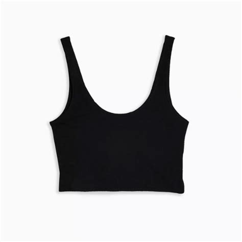 Did you see the statement silver jacket Ananya Panday wore with her ...