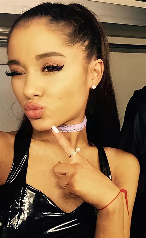 Cock sucking lips! : r/ArianaGrandeLewd