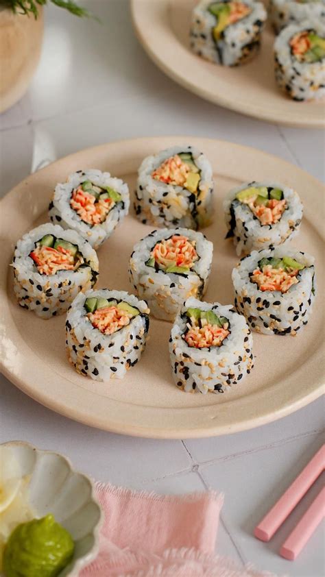Best 12 California Crunch Roll Sushi Recipe at Home: Ultimate Guide ...